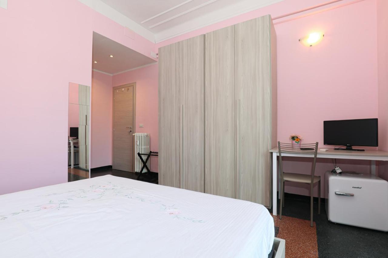 Affittacamere "San Martino Rooms" Gênes Extérieur photo