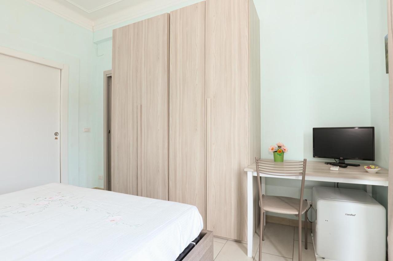 Affittacamere "San Martino Rooms" Gênes Extérieur photo