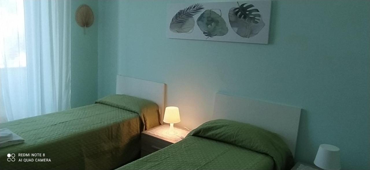 Affittacamere "San Martino Rooms" Gênes Extérieur photo