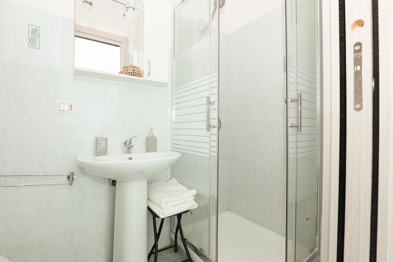 Affittacamere "San Martino Rooms" Gênes Extérieur photo
